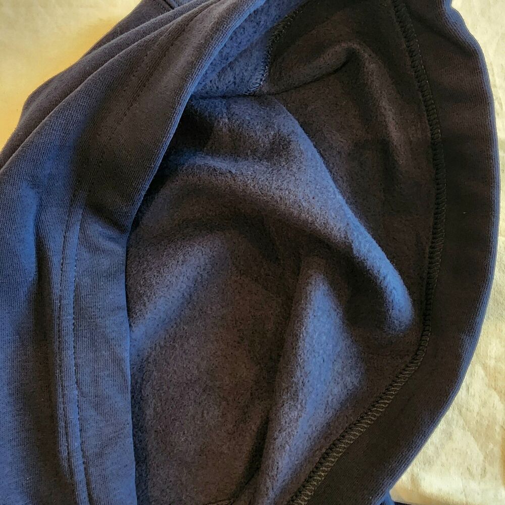 Gap NWT Logo Hoodie Men’s Large Navy Pullover Sweatshirt Fleece Relaxed Fit - Picture 3 of 8